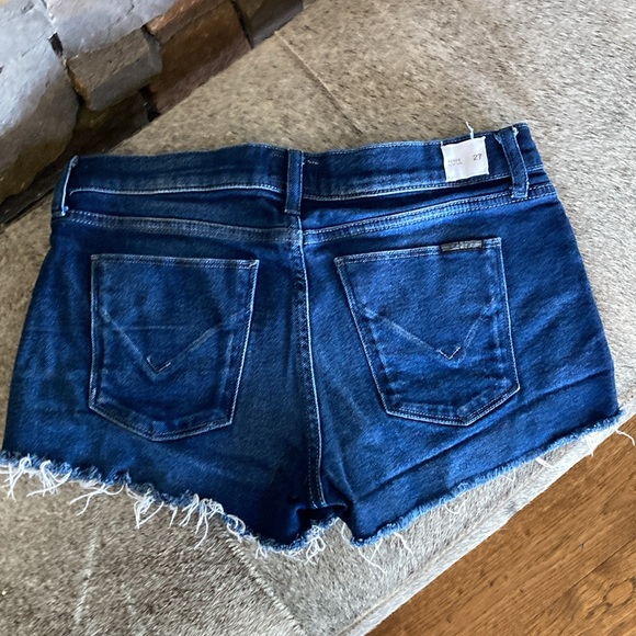 HUDSON Kenzie Cut Off Low Rise Jean Shorts - Picture 2 of 8